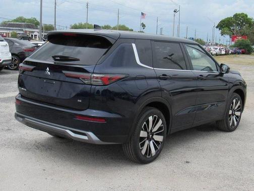 2025 Mitsubishi Outlander SE 2.5 2WD