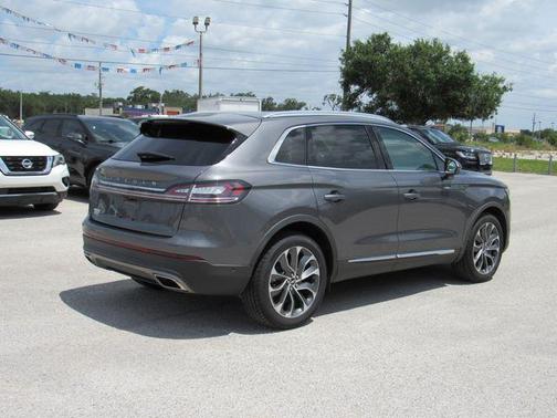 Gray Metallic 2022 Lincoln Nautilus Reserve