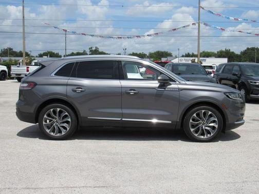 Gray Metallic 2022 Lincoln Nautilus Reserve