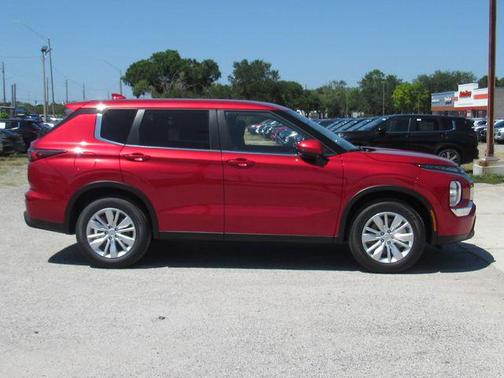 Red Diamond 2026 Mitsubishi Outlander ES 1.5T 2WD