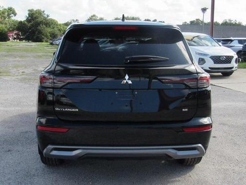 2025 Mitsubishi Outlander SE 2.5 2WD
