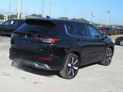 2025 Mitsubishi Outlander SE 2.5 2WD