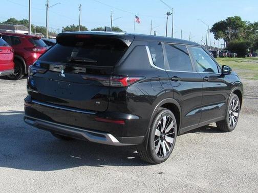 2025 Mitsubishi Outlander SE 2.5 2WD
