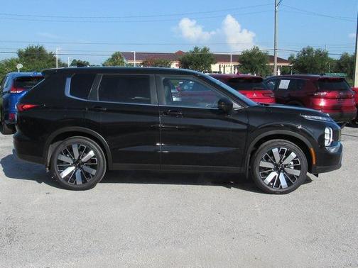 2025 Mitsubishi Outlander SE 2.5 2WD