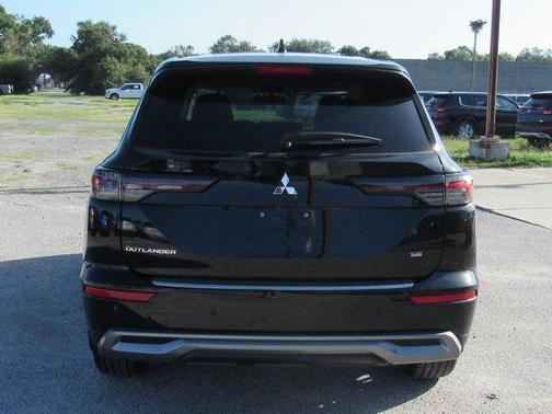 2025 Mitsubishi Outlander SE 2.5 2WD