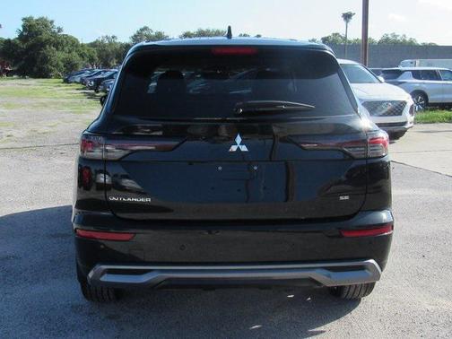 2025 Mitsubishi Outlander SE 2.5 2WD