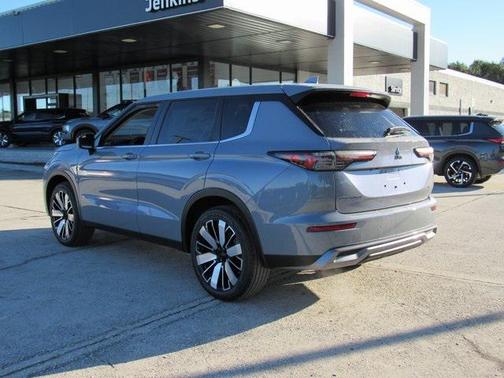 2025 Mitsubishi Outlander SE 2.5 2WD