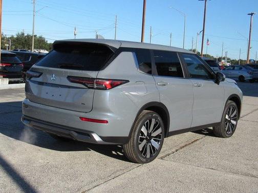 2025 Mitsubishi Outlander SE 2.5 2WD