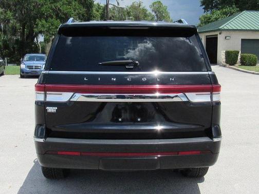 2022 Lincoln Navigator Reserve