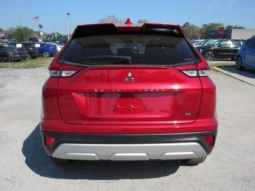 2025 Mitsubishi Eclipse Cross SE