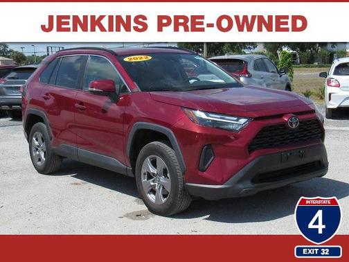 2022 Toyota RAV4 XLE