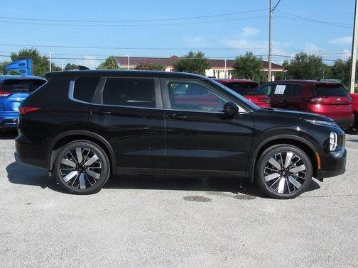 2025 Mitsubishi Outlander SE 2.5 2WD