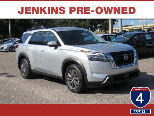 2024 Nissan Pathfinder SV FWD