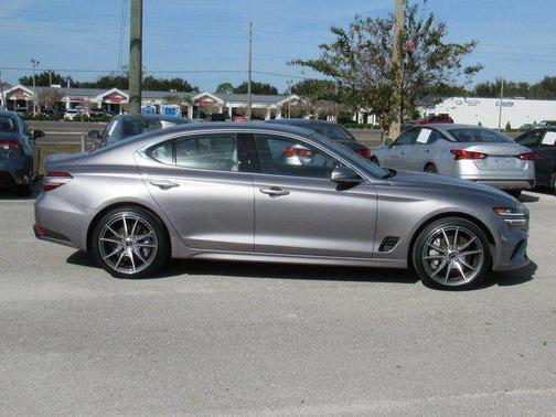 2025 Genesis G70 2.5T RWD