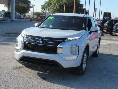 2022 Mitsubishi Outlander ES 2.5 2WD