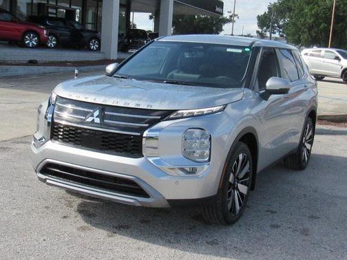 2025 Mitsubishi Outlander SE 2.5 2WD