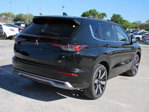 2025 Mitsubishi Outlander SE 2.5 2WD