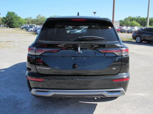 2025 Mitsubishi Outlander SE 2.5 2WD