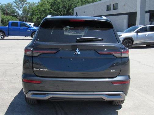 2025 Mitsubishi Outlander SEL 2.5 2WD