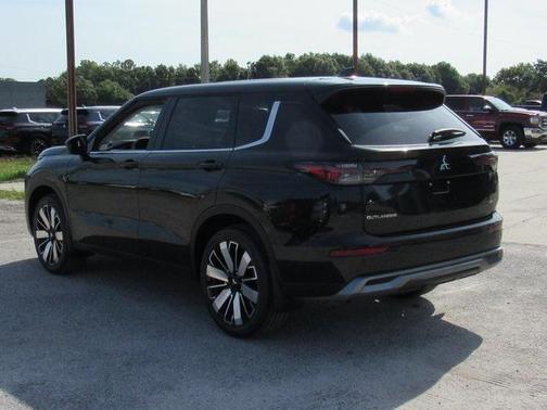 2025 Mitsubishi Outlander SE 2.5 2WD