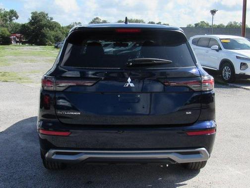 2025 Mitsubishi Outlander SE 2.5 2WD