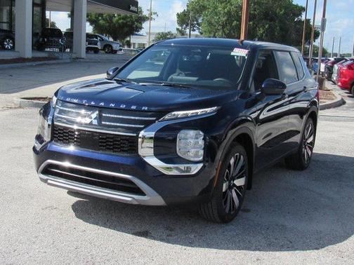2025 Mitsubishi Outlander SE 2.5 2WD