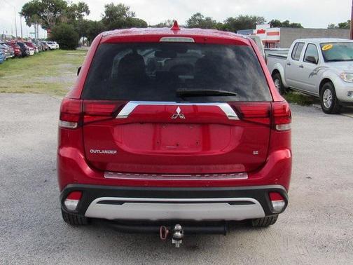 2020 Mitsubishi Outlander SE