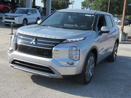 2025 Mitsubishi Outlander SE 2.5 2WD