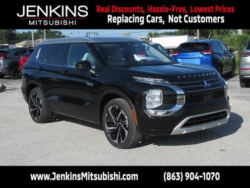 2025 Mitsubishi Outlander PHEV SEL