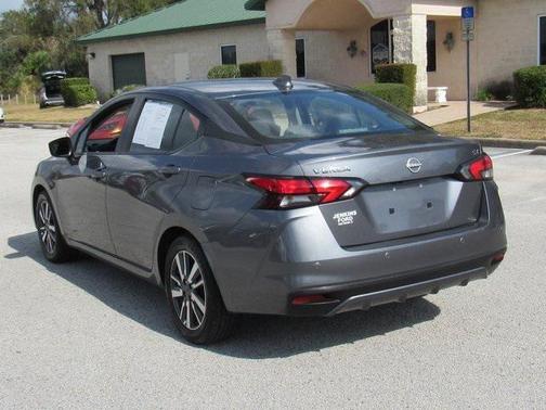 2023 Nissan Versa 1.6 SV