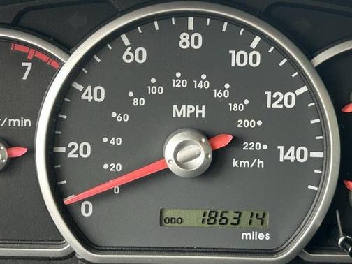 2009 Mitsubishi Galant Base