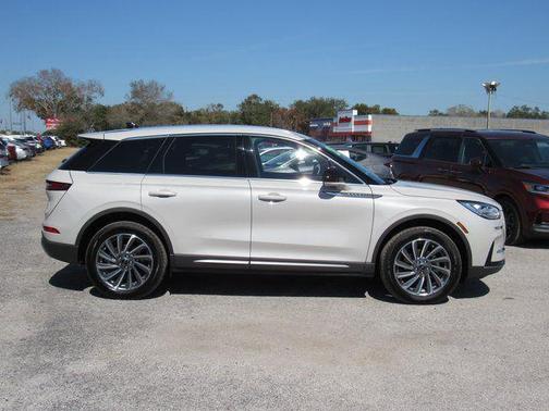 2023 Lincoln Corsair Reserve