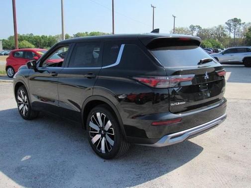 2025 Mitsubishi Outlander SE 2.5 2WD