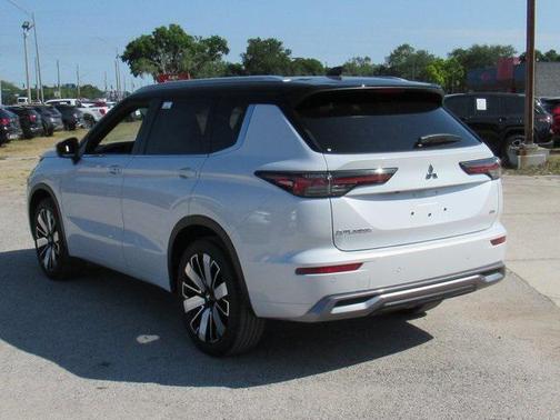2025 Mitsubishi Outlander SEL 2.5 2WD