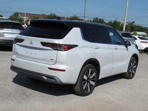 2025 Mitsubishi Outlander SEL 2.5 2WD