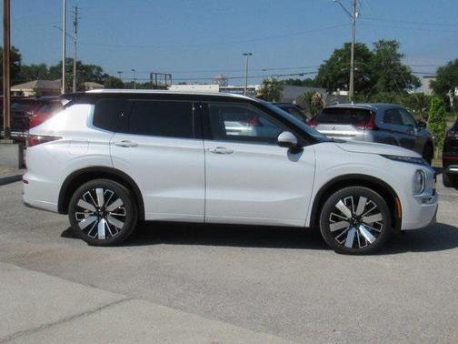 2025 Mitsubishi Outlander SEL 2.5 2WD