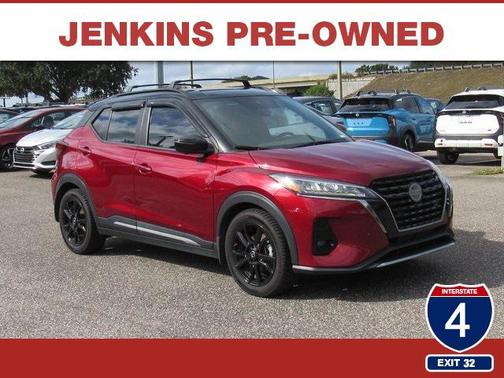 2021 Nissan Kicks SR