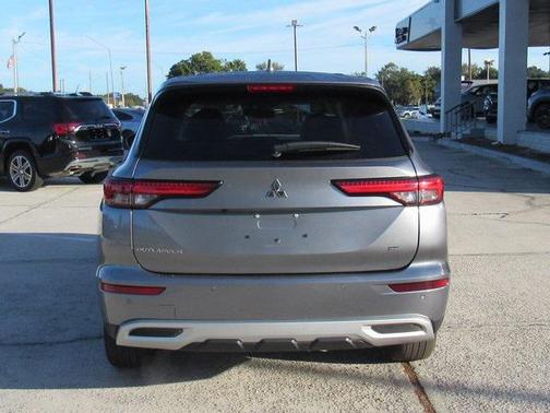 2024 Mitsubishi Outlander SE 2.5 2WD