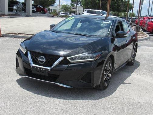 2023 Nissan Maxima SV Xtronic CVT