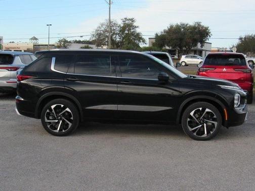 2022 Mitsubishi Outlander SEL 2.5 2WD