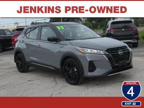 2023 Nissan Kicks SR