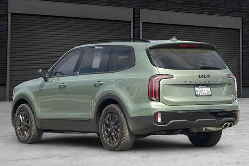 Green 2025 Kia Telluride EX