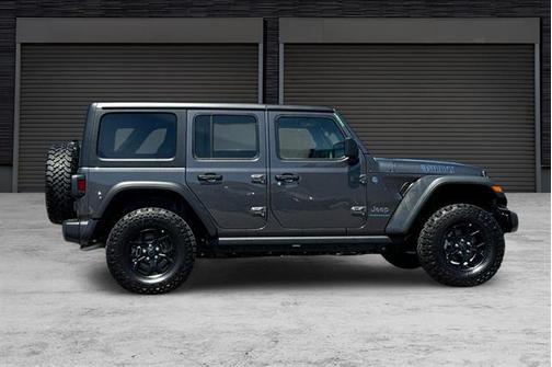 2025 Jeep Wrangler 4xe Sport