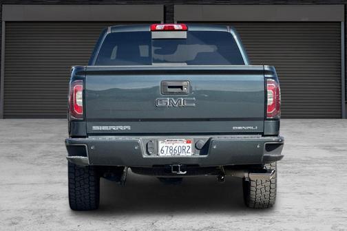 2018 GMC Sierra 1500 Denali