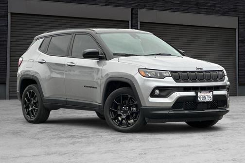 2022 Jeep Compass Altitude