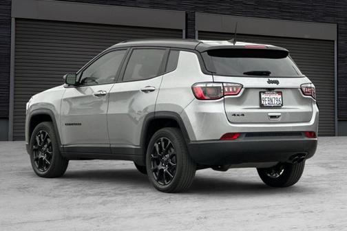 2022 Jeep Compass Altitude