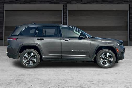 2023 Jeep Grand Cherokee 4xe Base