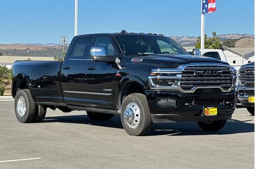 2026 RAM 3500 Limited