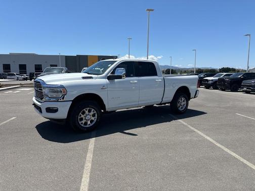Bright White Clearcoat 2024 RAM 2500 Laramie