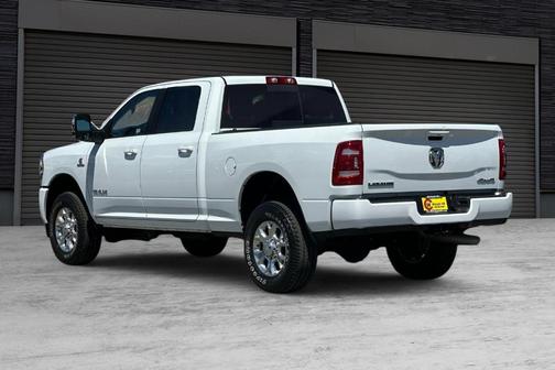 Bright White Clearcoat 2024 RAM 2500 Laramie